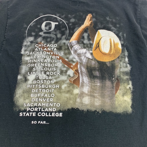 Garth Brooks World  Tour T-shirt 2014-2015 Medium Black Graphic Logo - Picture 5 of 8